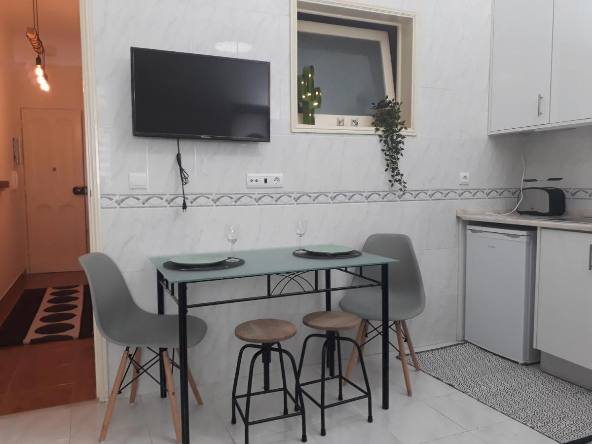 Apartamento Nas Olaias A 5 Minutos Da Faculdade Isel E Ist Lisboa Exteriör bild